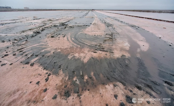 Шторм в Крыму резко снизил солёность озера Сасык-Сиваш 1-1.jpg (jpg, 169 Kб)